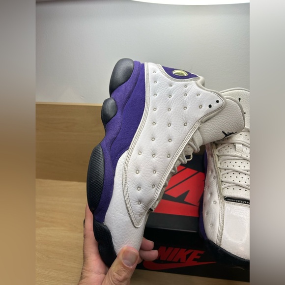 Size 10 - Air Jordan 13 Retro Lakers - Picture 9 of 16